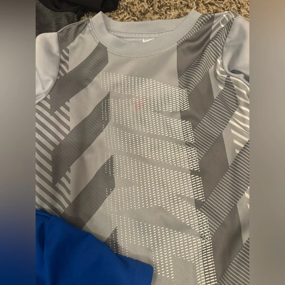 3T boys athletic lot - Nike & Under Armour